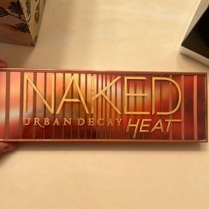 Naked heat palette